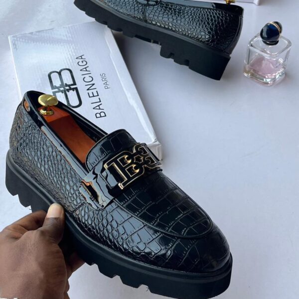 Balenciaga Men’s Quality Leather Loafers (Flat Shoes)