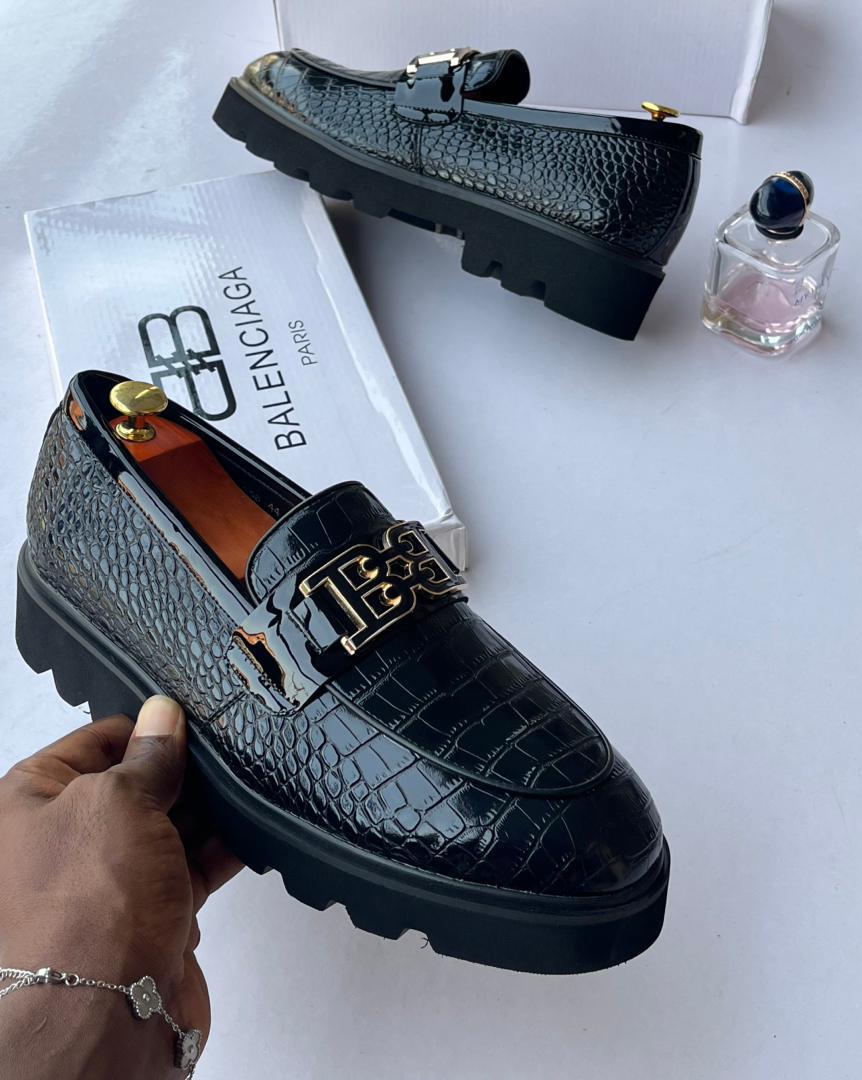 Balenciaga Men’s Quality Leather Loafers (Flat Shoes) Balenciaga Men’s Quality Leather Loafers (Flat Shoes)
