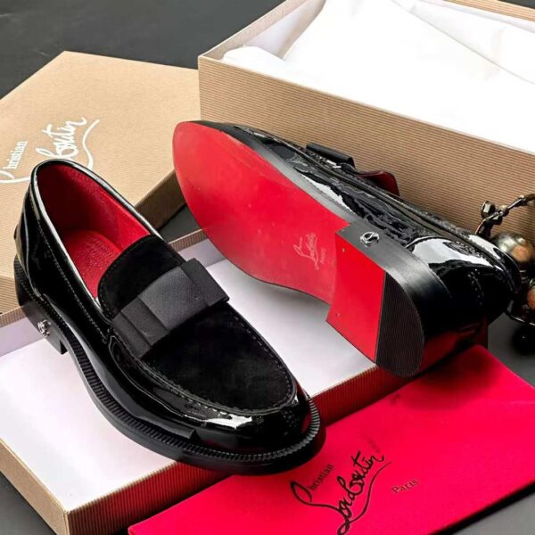 Shop premium Christian Louboutin patent leather and velvet loafers at WealthyVentures.ng. Designed for men who appreciate bold luxury, comfort, and standout elegance, these sophisticated loafers combine glossy patent leather with rich velvet detailing for a refined designer look.
