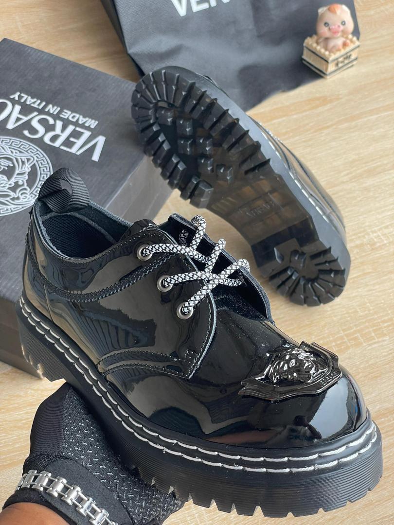 Men’s Black Lug Sole Leather Shoes Men’s Black Lug Sole Leather Shoes