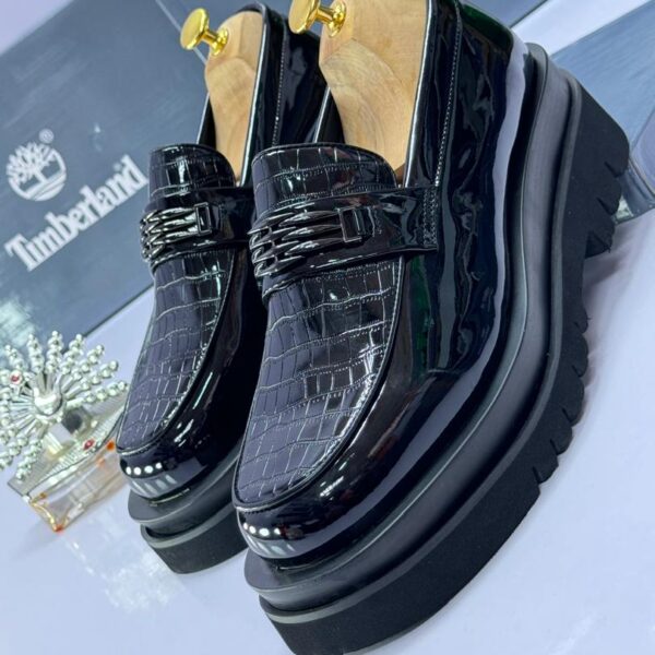 Men’s Black Patent Leather Crocodile-Embossed Loafers