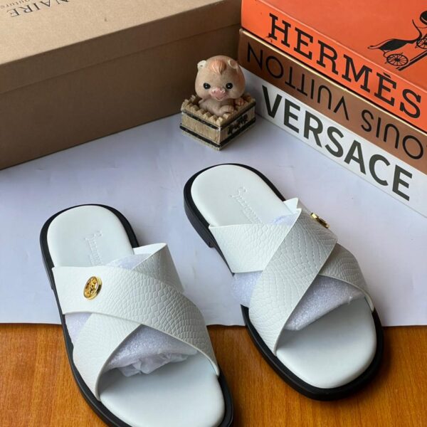 Men’s White Criss-Cross Palm Slippers with Gold Detailing