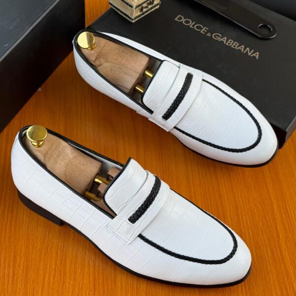 Men’s White Crocodile-Embossed Loafers