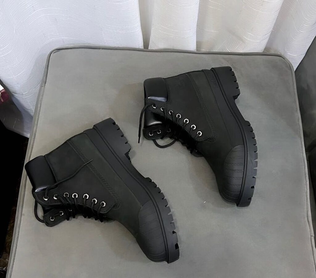 Timberland Men’s 6-Inch Premium Waterproof Boots