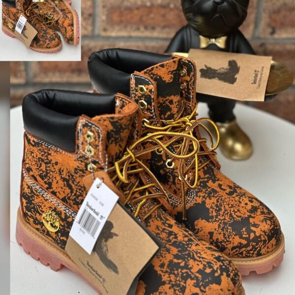 Timberland Men’s Black & Orange Camouflage Boots