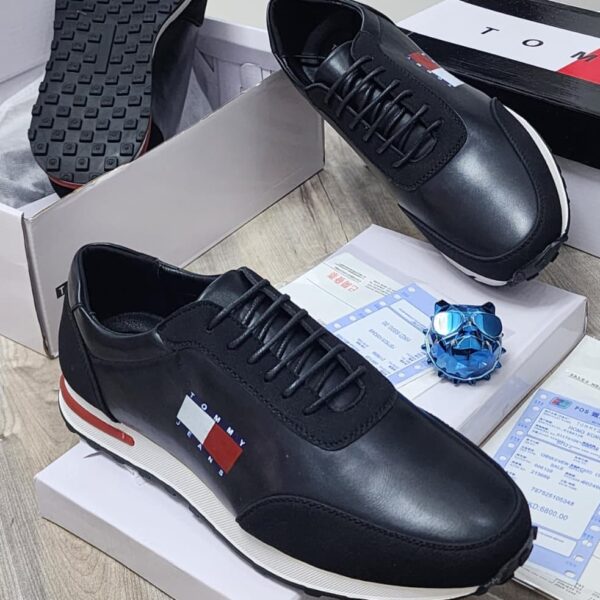 Men’s Black Leather Sneakers