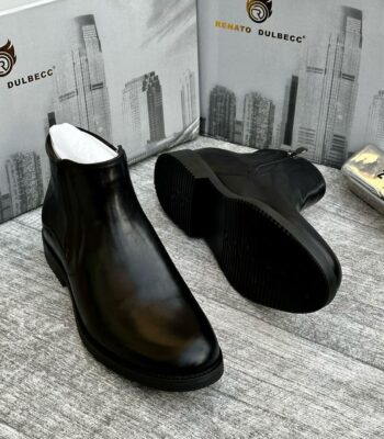Renato Dulbecc Black Leather Ankle Boots