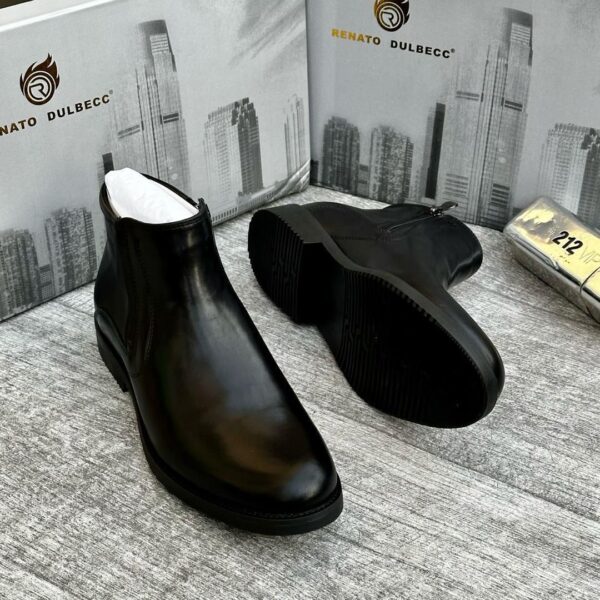 Renato Dulbecc Black Leather Ankle Boots