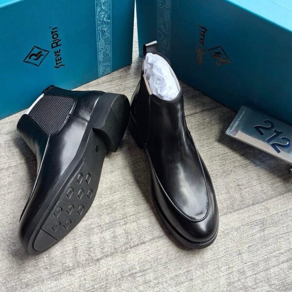 Steve Riot Black Leather Chelsea Boots