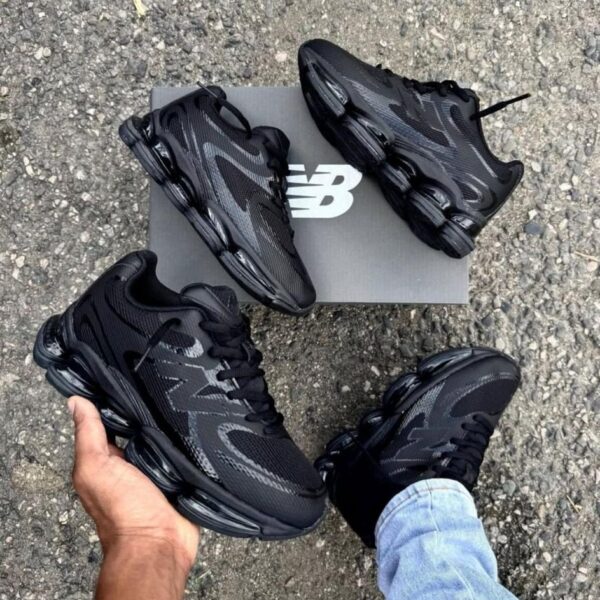 New Balance ABZORB 2000 “Triple Black” Sneakers