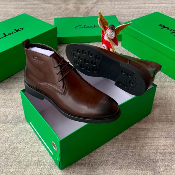 Men’s Brown Leather Lace-Up Boots