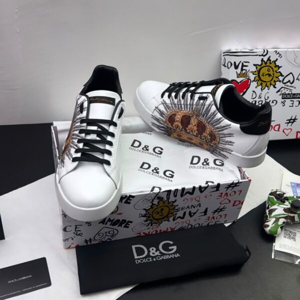 Men’s White Leather Sneakers