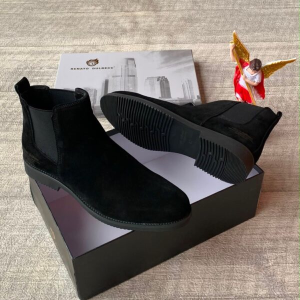 Renato Dulbecc Men’s Black Suede Chelsea Boots