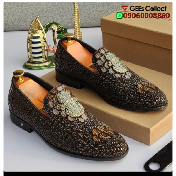 FOEVTRUE Mens Brown Embossed Leather Loafers