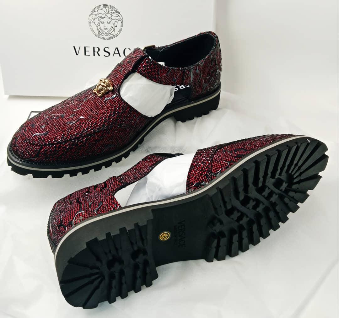 Gold Medusa Head Emblem Luxury Footwear Gold Medusa Head Emblem Luxury Footwear
