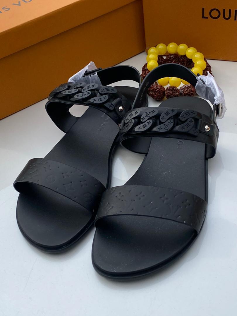 black mens designer style slides black mens designer style slides