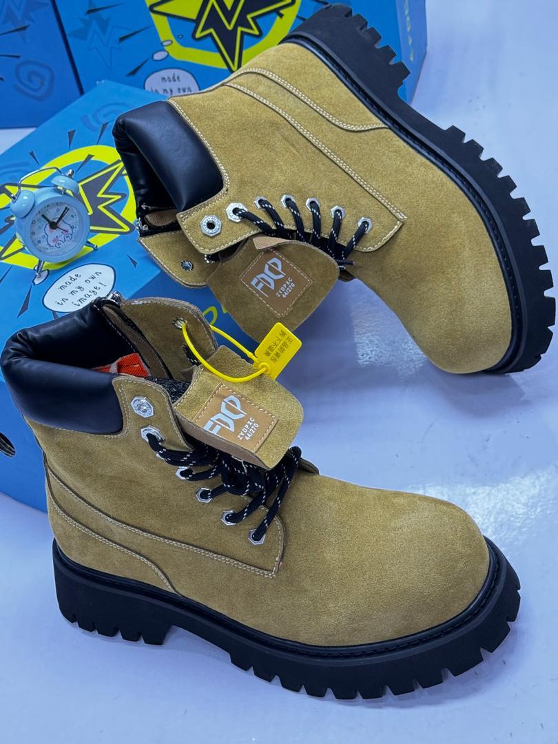 FDCP Wheat Chunky Boots FDCP Wheat Chunky Boots